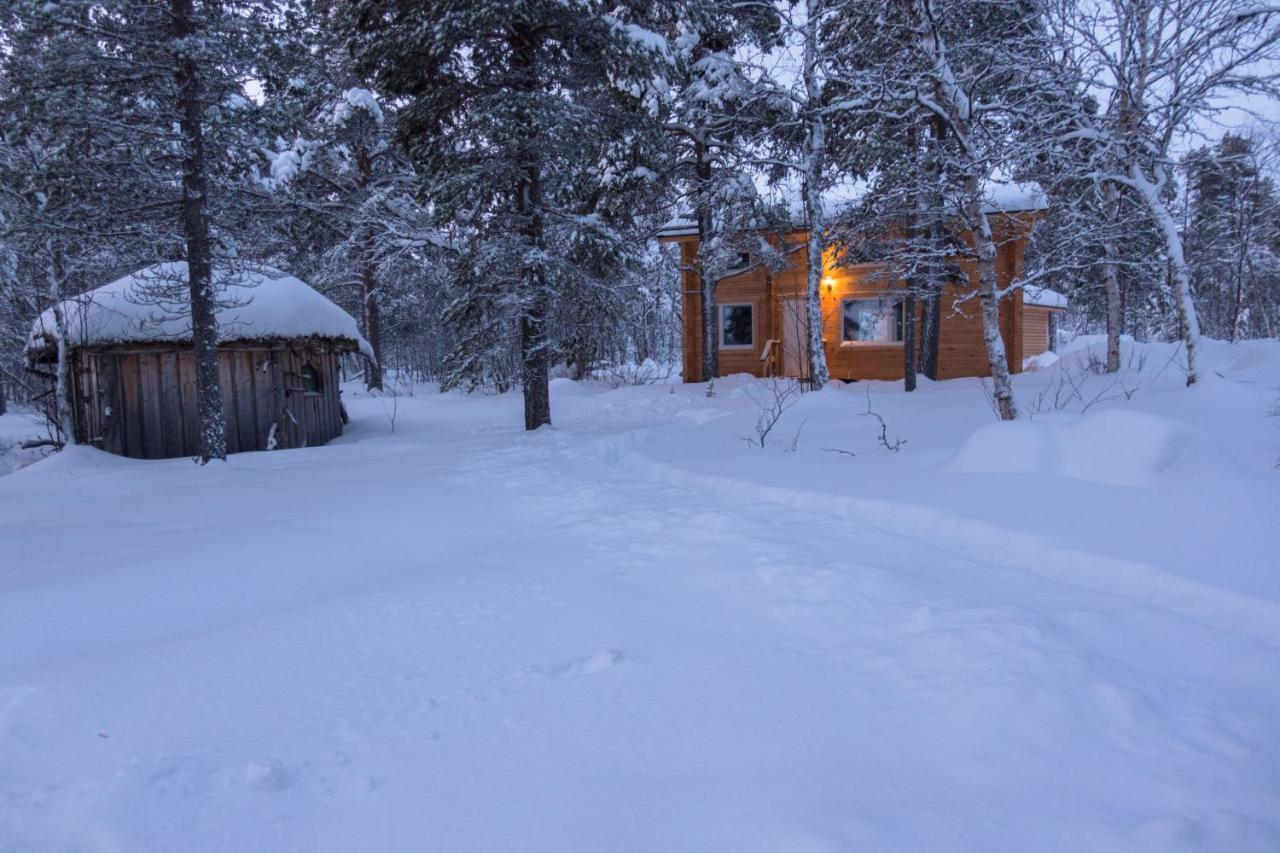 Hirsi - The White Blue Wilderness Lodge Kaamanen Exterior photo